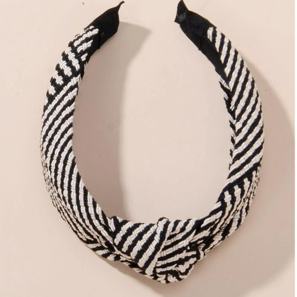 3 for $35 / Knot Design Hair Hoop Black White - Picture 3 of 3